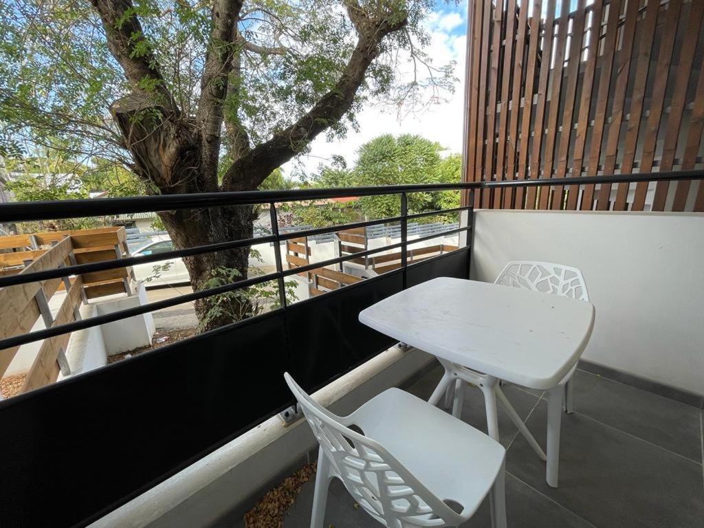 Leu Girembelle Apartment Saint-Leu Exterior photo